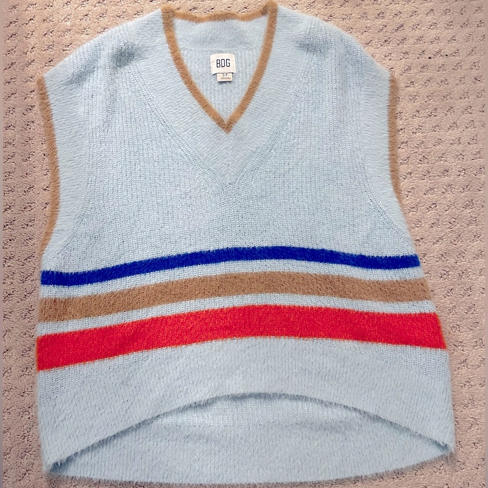 Oversized BDG sweater vest